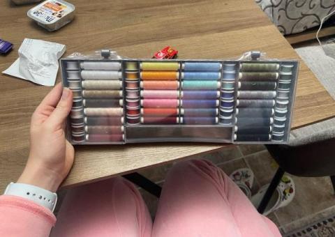 Нитки для швейной машинки новые